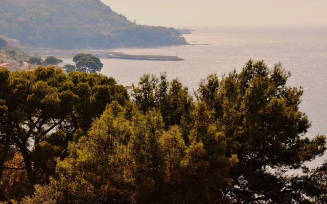 Villa Laura Apartment Sea View