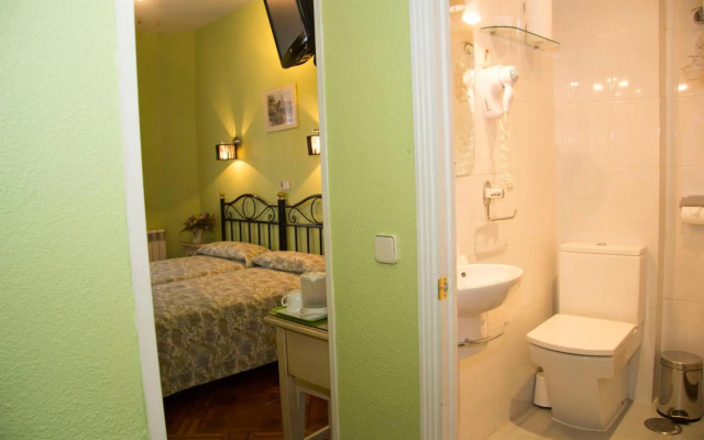 Hostal Los Alpes