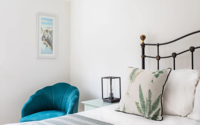Market Apartment by Creative Stays