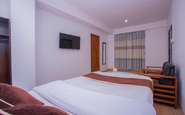 OYO 242 Hotel Satyam