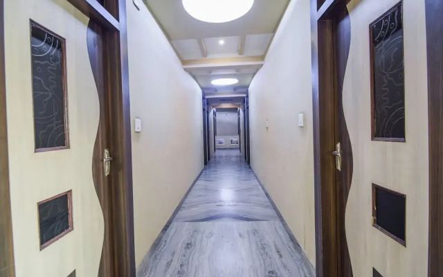OYO 22052 Htl Kingdom Palace