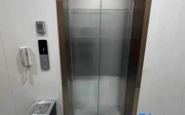 Zoige Canghaihua Hotel