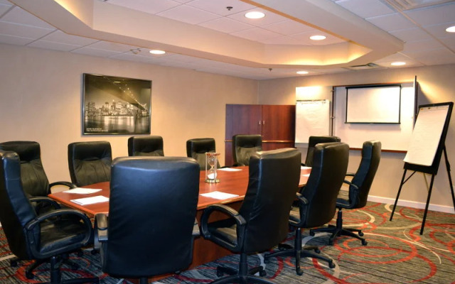 Holiday Inn Express Waterford