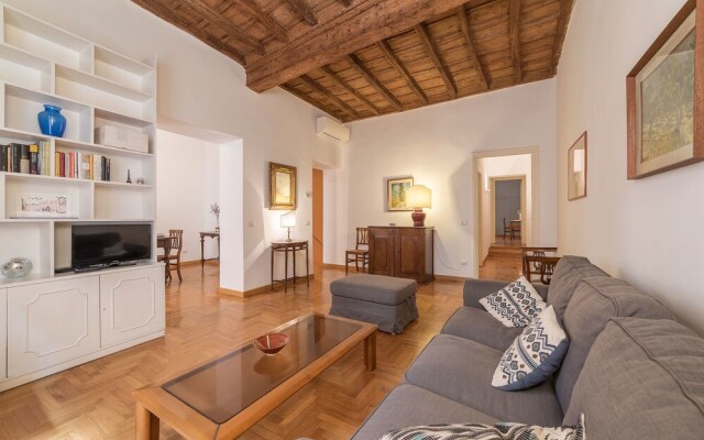 A peaceful retreat 2 minutes from Piazza Navona - FromHometoRome