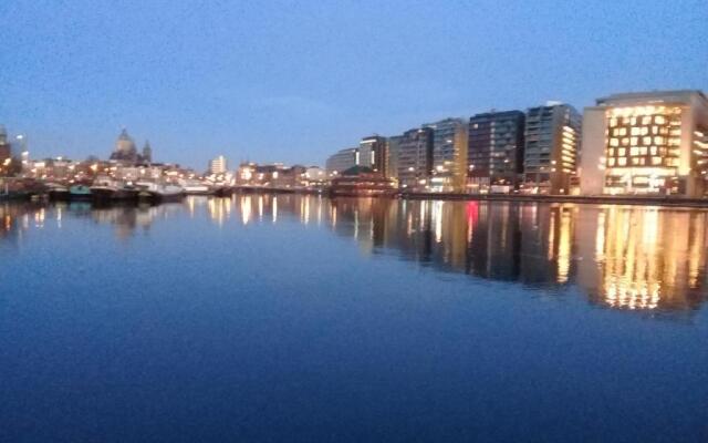 Botel Elodie