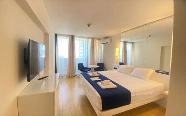 D2 Orbi City Apartments