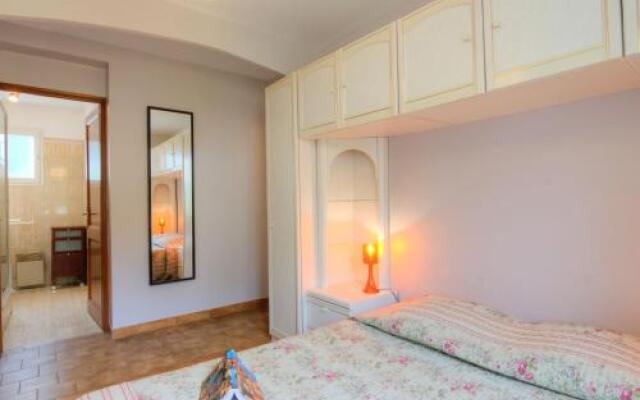 Holiday Home l'Oursinade