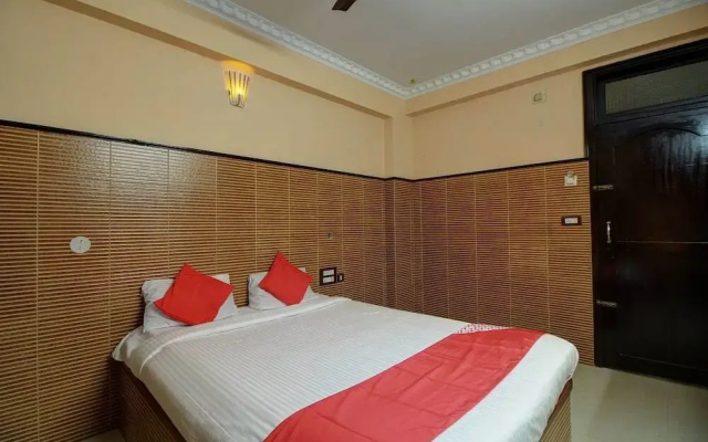 Sama Deluxe By OYO Rooms