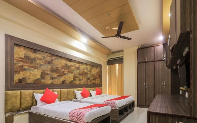 Season Park By OYO Rooms