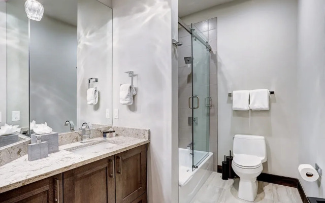 Wintours Leap 4 Bedroom Townhouse by RedAwning