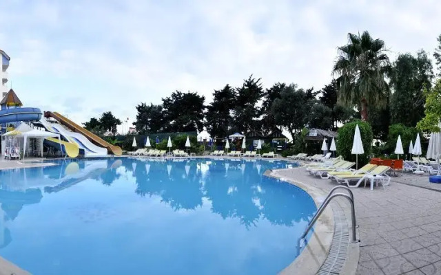 Alanya First Class Hotel