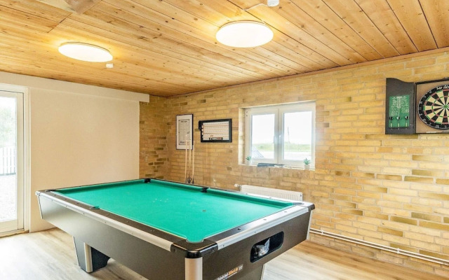 10 Person Holiday Home in Vestervig