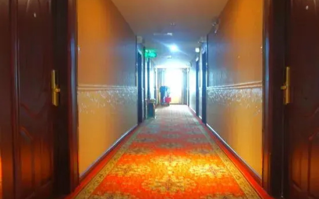Xiangli Hotel (Huizhou Shuikou Huilecheng Branch)