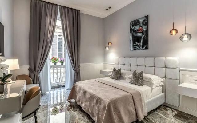 Spanish Steps Oasis Suites