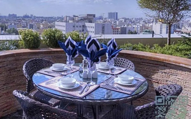 Royal Hotel Darvishi
