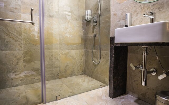 Hotel Asansol International