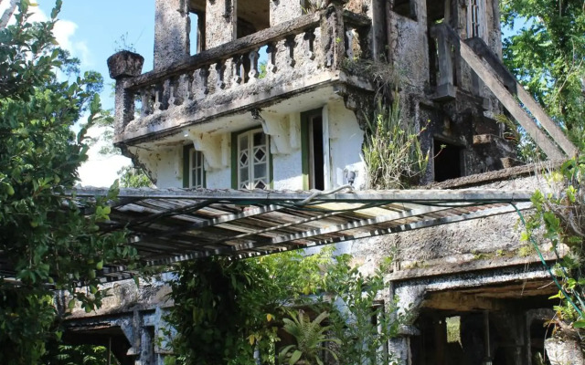 Barrier Reef Motel
