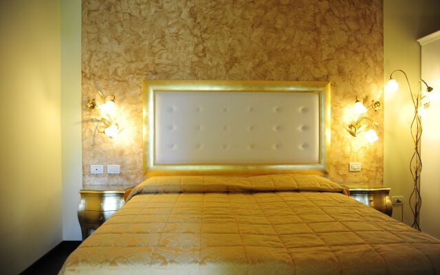 Viktoria Palace Hotel