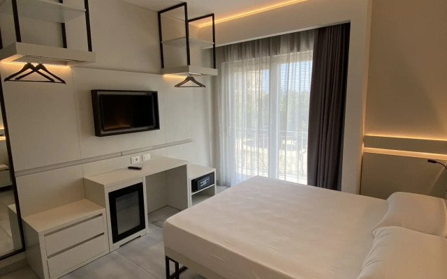 Aether Suites Tropea