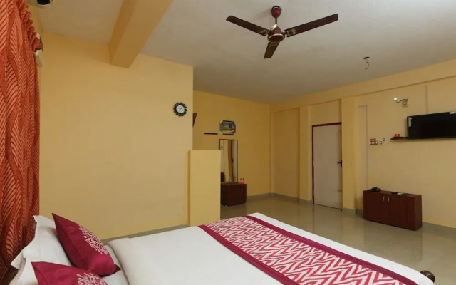 Maxiprime Hotel Manapakkam