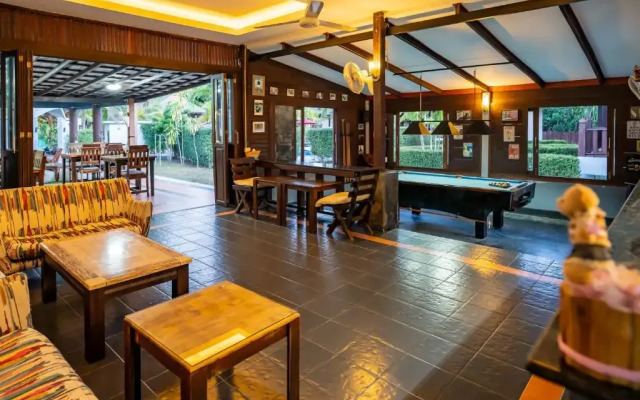 Phatcharee Resort