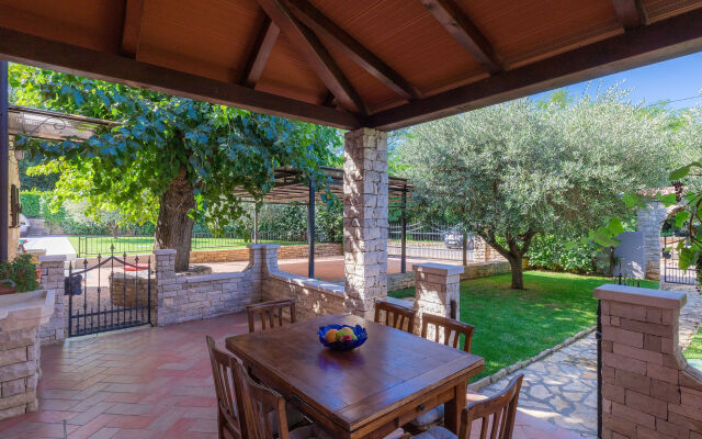 Villa Mala