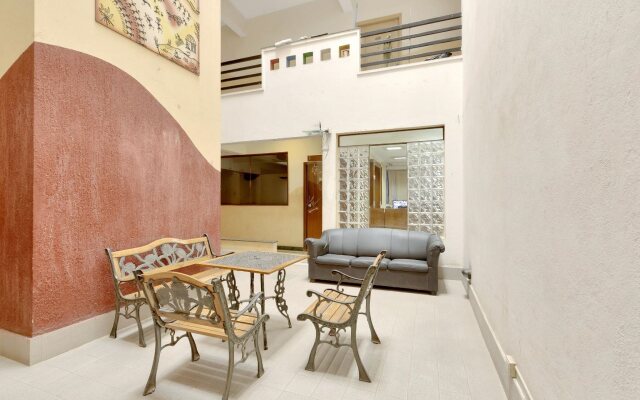 Compact Panache
