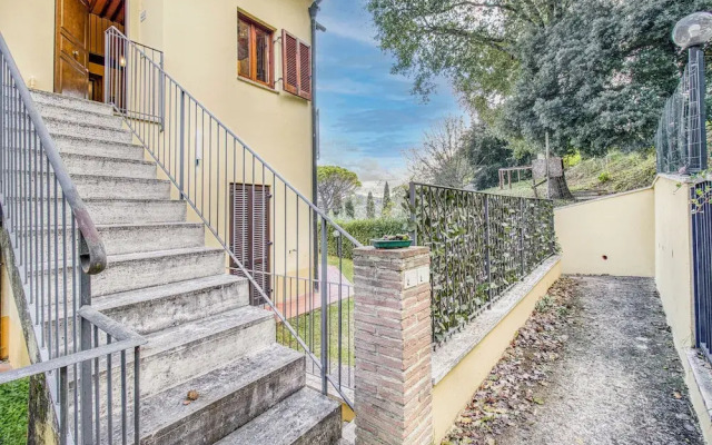 Tuscan Sun With Shared Pool