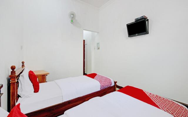 OYO 90309 Hotel Asri 2