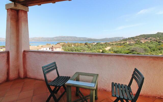 Holiday home with sea view, Cannigione