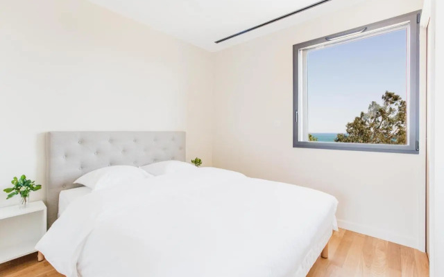 Regina's Banyuls - Modern and brand new house