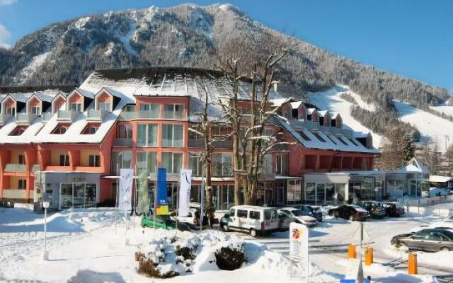 Ramada Hotel & Suites Kranjska Gora