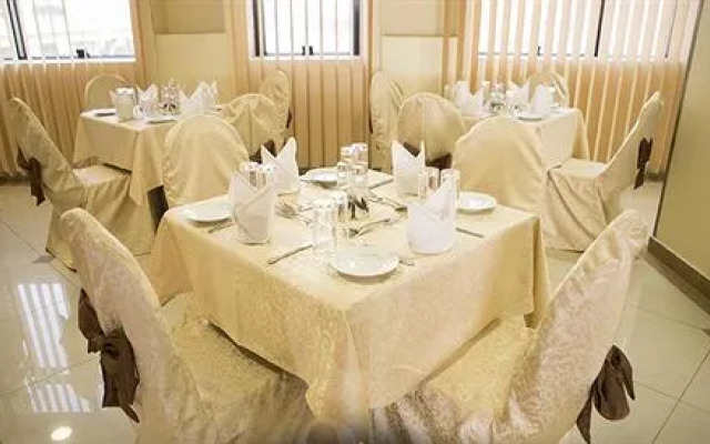 Al Borj Al Aseel Hotel