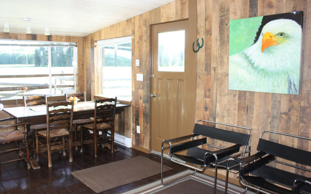 Woodhouse Cottages and Ranch