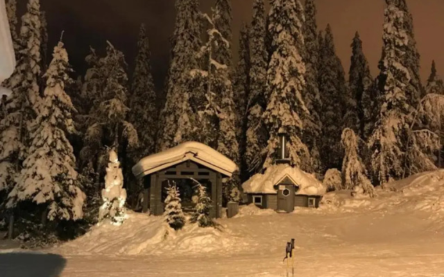Toola-Lodge