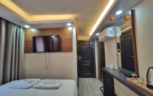 The Golden Pera's Hotel & Spa