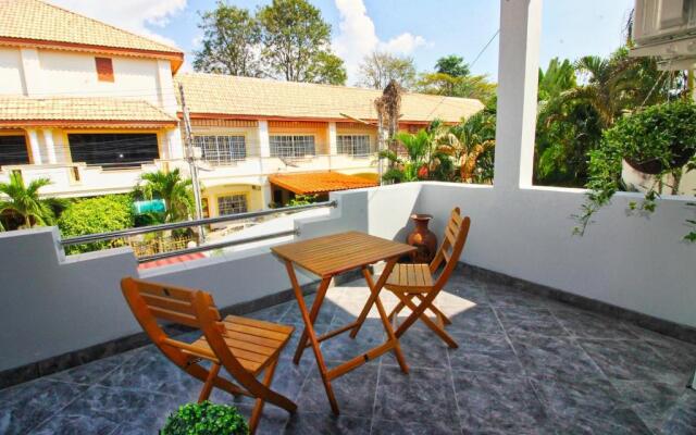 Grande Adam Pool Villa