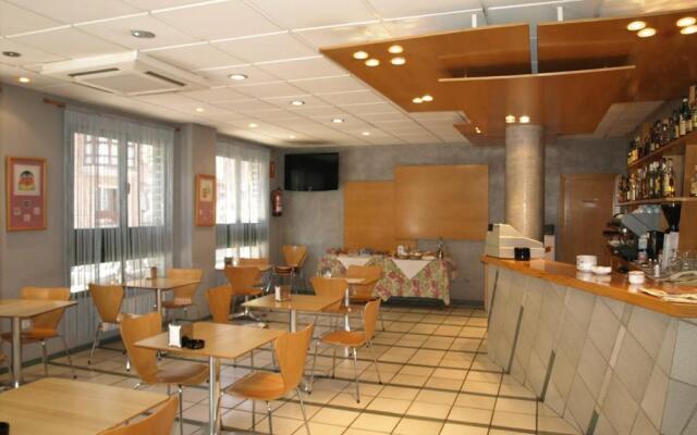 Hotel Lugones Nor