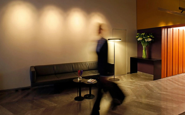 Lozenge Hotel
