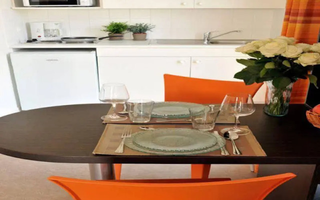 Appart'City Paris les Ulis (Ex Park&Suites)
