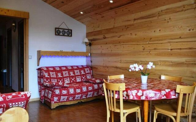 Appartement Le Grand-Bornand, 1 pièce, 5 personnes - FR-1-241-3