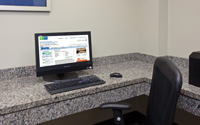 Holiday Inn Express Hotel & Suites Wharton by IHG