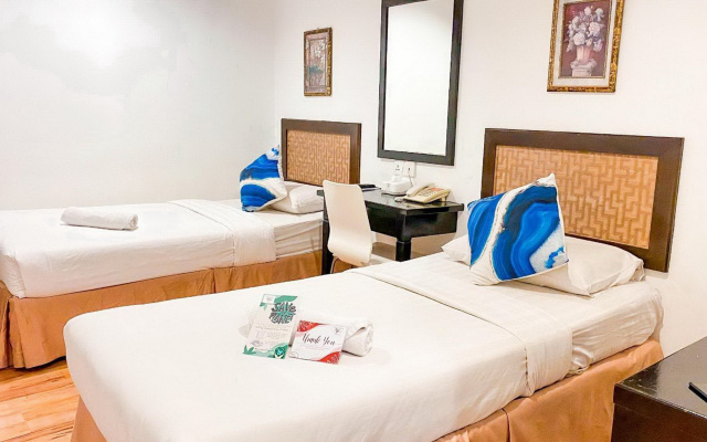 Desa Queenspark Hotel