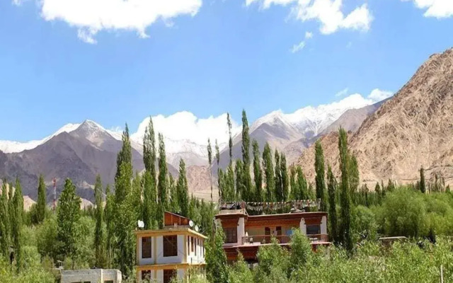 Hotel Himalaya Villa