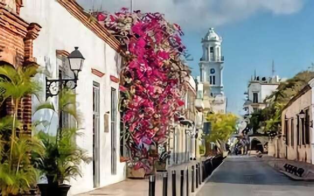 Hotel Colonial Blanco