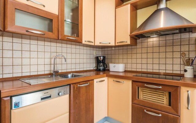 Beautiful Home in Povljana With Wifi and 2 Bedrooms