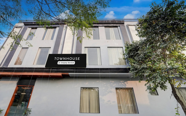 Super Townhouse Red Cross Amritsar