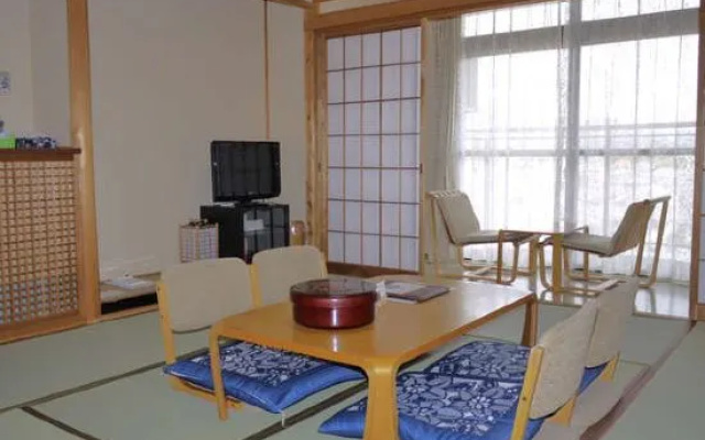 New Tanbaso — hotel in Tamba-Sasayama