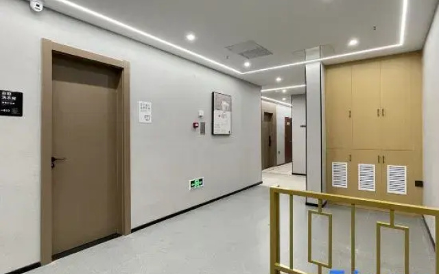 Shankee Hotel (Lanzhou Jiaojiawan Subway Station)
