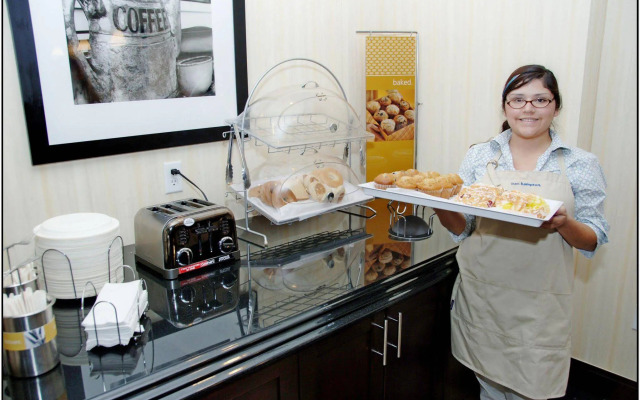 Hampton Inn & Suites San Antonio/Northeast I-35